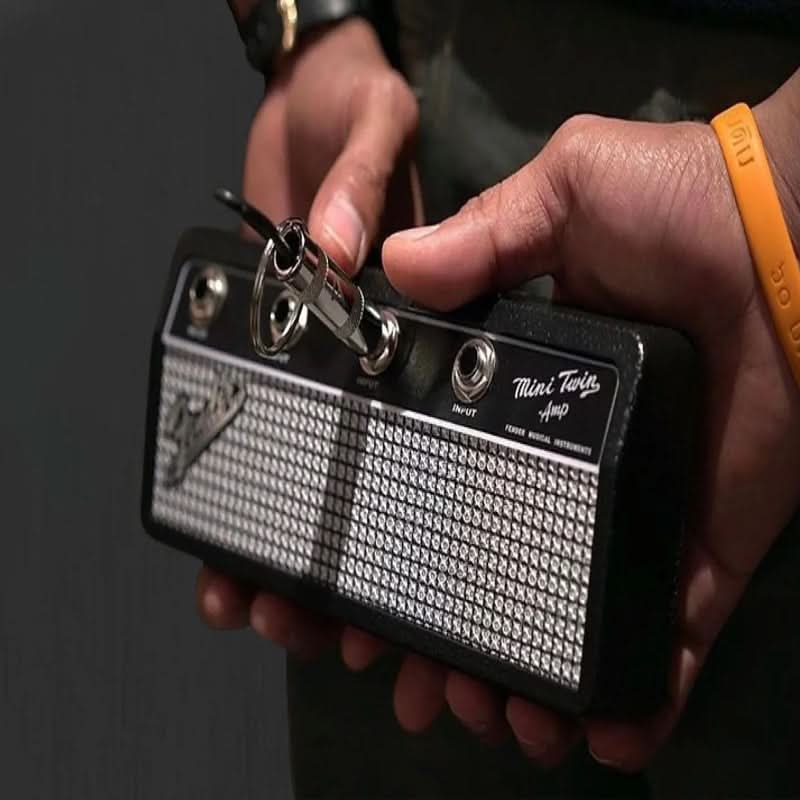 Uložte své klíče se stylem díky rockovému klíčenkovému držáku 