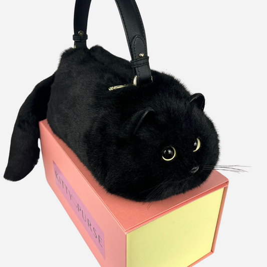 Un sac chat réaliste qui fait sensation partout